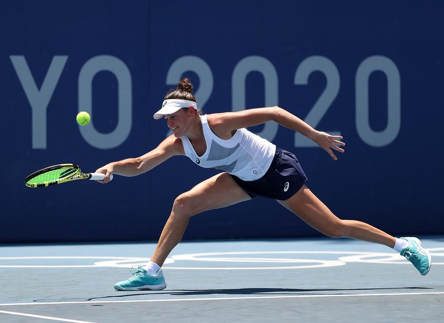 Jennifer Brady în acțiune FOTO Guliver/GettyImages Matteo Berrettini se alătură sportivilor proeminenți care au vorbit despre obstacolele psihologice: „Parcă sapi într-un abis