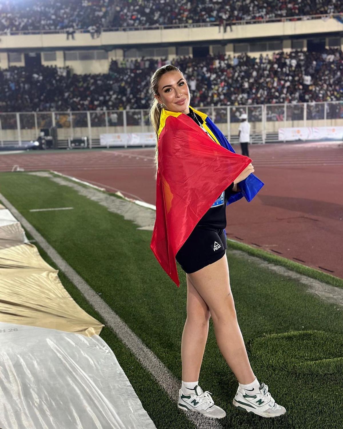 Sarah, fiica Anamariei Prodan, spaima șoselelor: „Un polițist mi-a luat carnetul, dar l-am iertat”