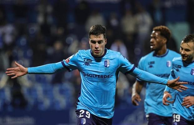 Când poate juca Alberto Soro pentru Dinamo. Ce face azi, când e amicalul cu Petrolul