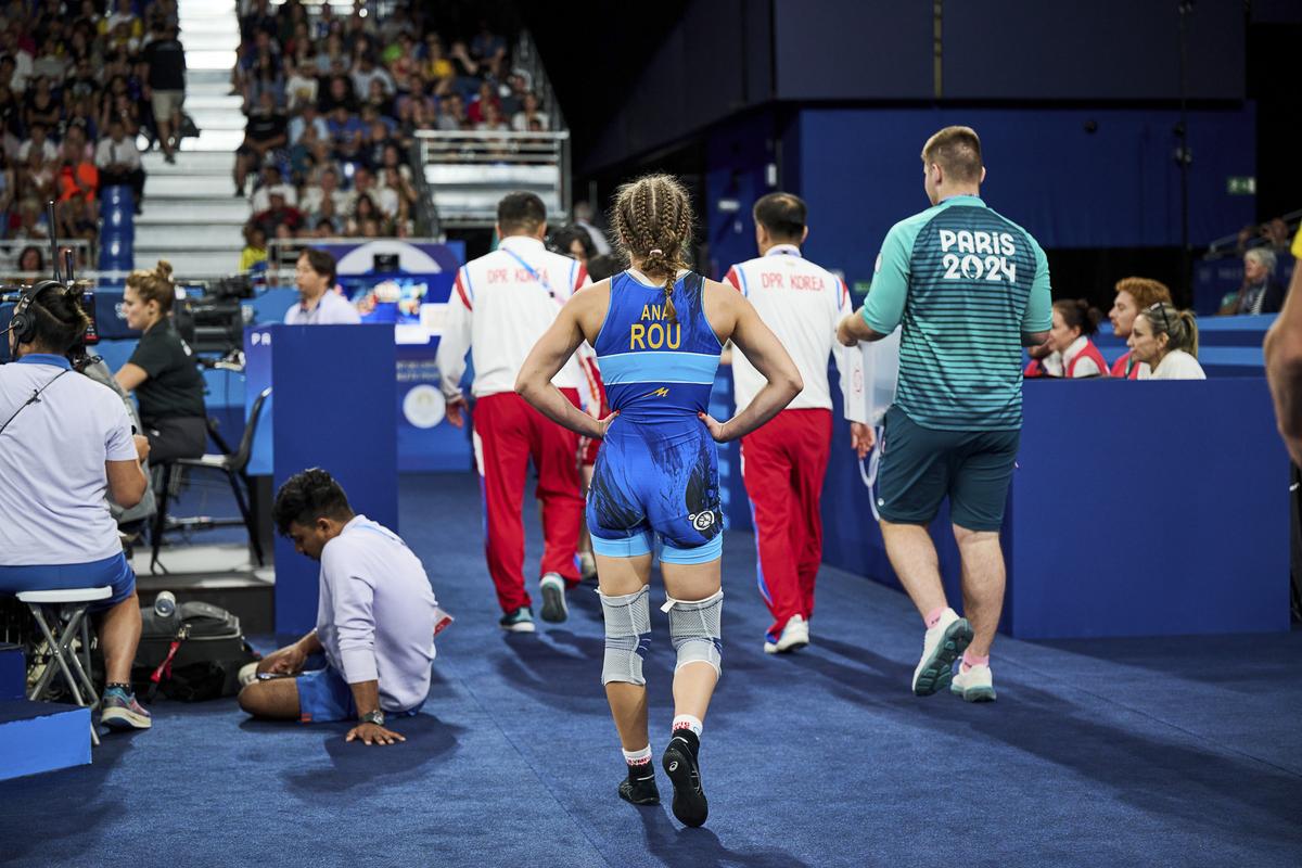 Incredibil: a concurat cu ruptură de menisc suferită în urmă cu o săptămână! » Andreea Ana, învinsă în recalificările categoriei 53 kg