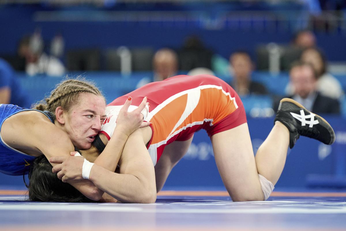 Incredibil: a concurat cu ruptură de menisc suferită în urmă cu o săptămână! » Andreea Ana, învinsă în recalificările categoriei 53 kg