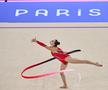 Annaliese Drăgan, în calificările de la gimnastică ritmică, în Arena Porte de La Chapelle din Paris / FOTO: Raed Krishan (GSP.ro)