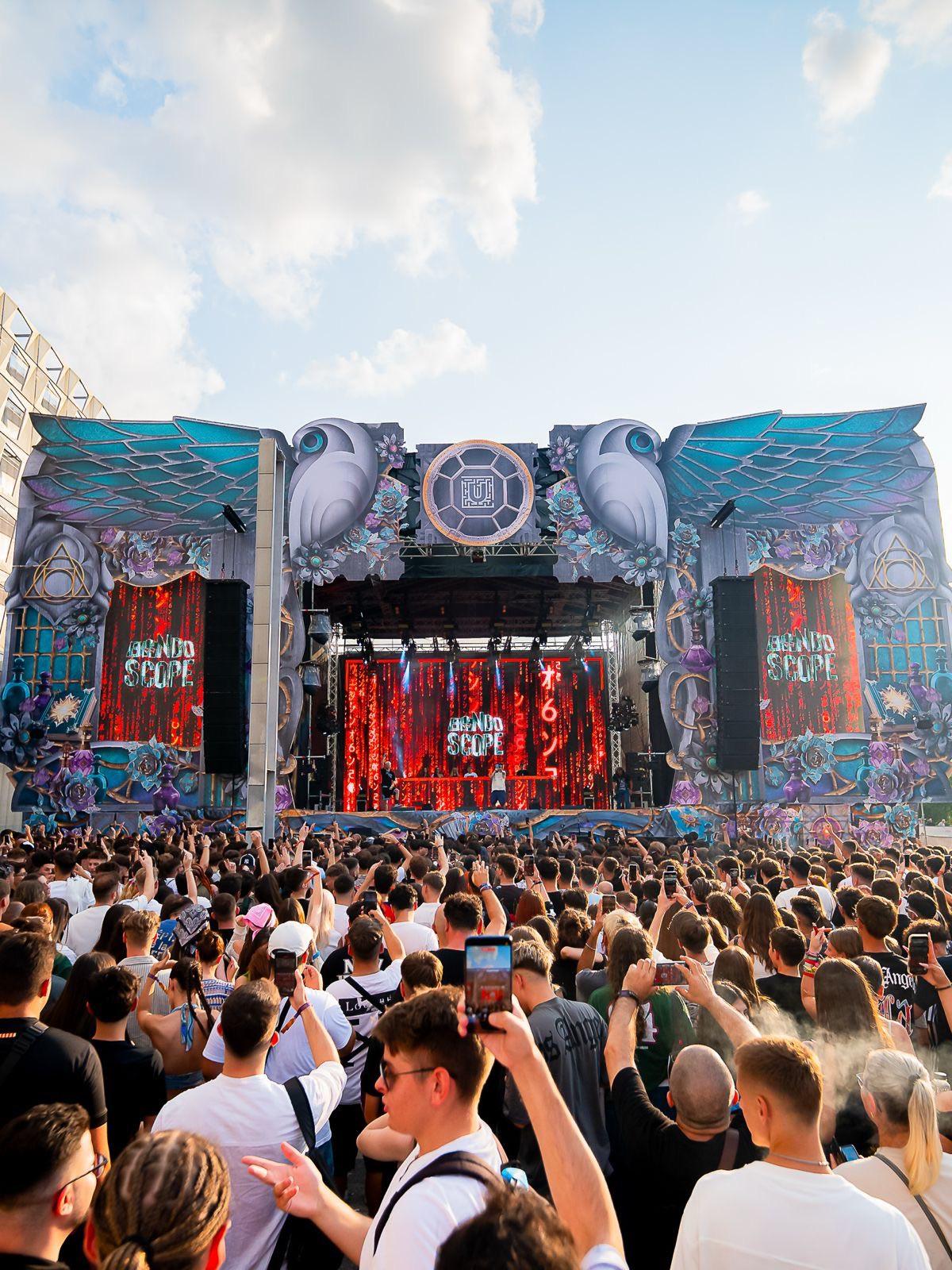 Cum arată Cluj Arena, stadion transformat total pentru Untold Festival