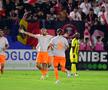 Gol anulat în Metaloglobus - Dinamo ca urmare a intervenției VAR. FOTO: Cristi Preda