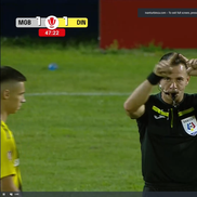 Gol anulat în Metaloglobus - Dinamo ca urmare a intervenției VAR. FOTO: captură Prima Sport