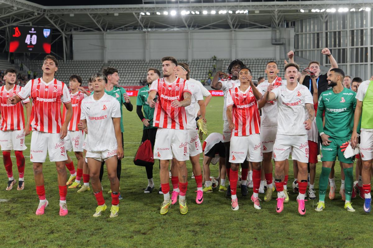 Imagini la finalul meciului Dinamo - FC Voluntari
