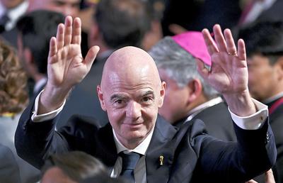 Englezii anunță: UEFA i-a dat bani presupusei amante a lui Gianni Infantino!