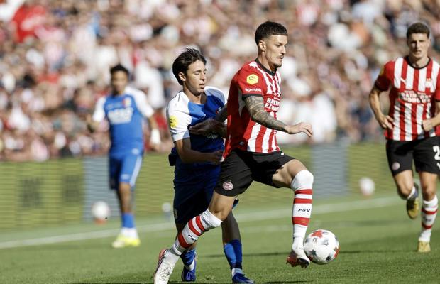 PSV, surpriză în prima etapă din noul sezon! A primit golul decisiv în minutul 90+3 » Ce a făcut Dennis Man