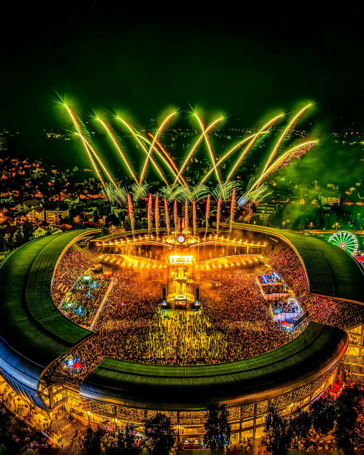 Cluj Arena s-a transformat în cea de-a doua zi de Untold! 130.000 de oameni au fost la show-ul Zara Larsson