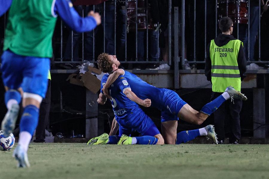 Matthias Verreth, în meciul Brescia - Reggiana. Foto: Imago Descoperit de patron și încercat de o dramă cumplită » Cine e Matthias Verreth, noul mijlocaș al lui Dinamo