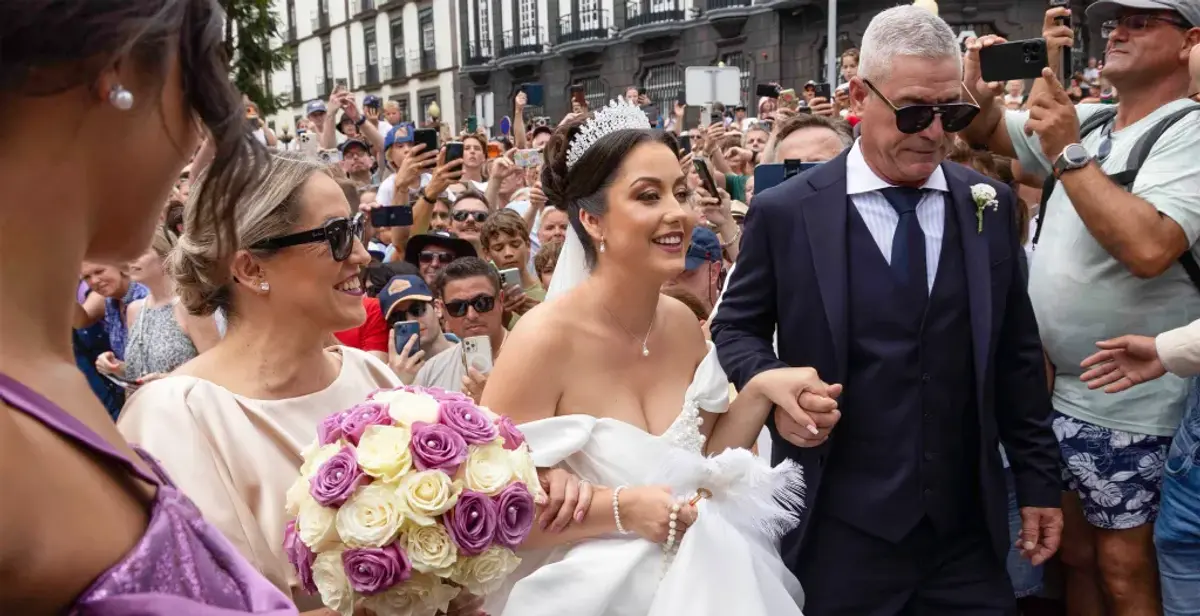 Mii de oameni au venit la „nunta” lui Cristiano Ronaldo și au avut parte de o MARE surpriză