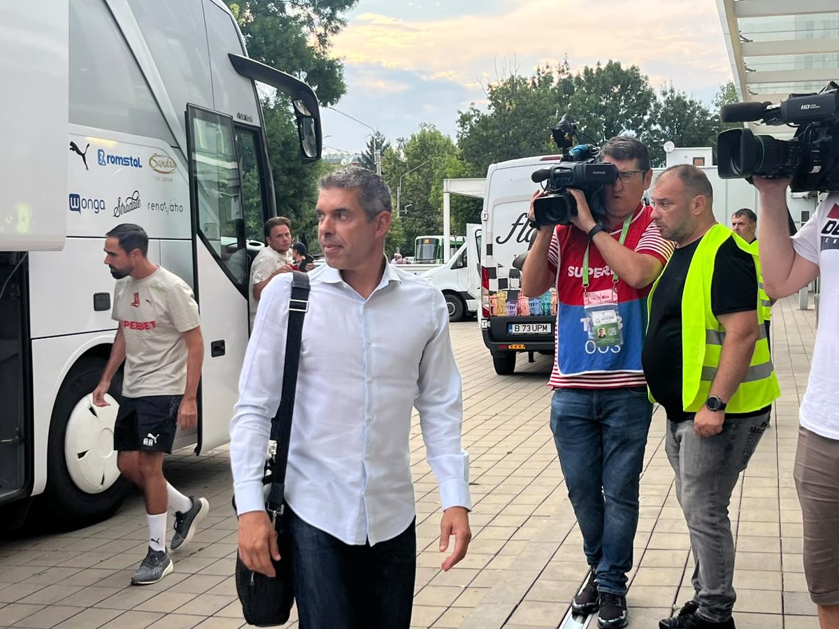 Dinamo - Voluntari, imagini înaintea partidei de pe stadionul Arcul de Triumf