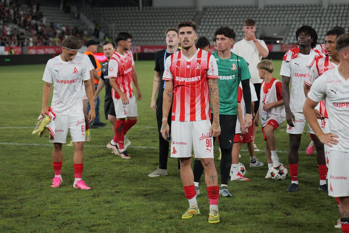 Nu s-au abținut! » Ce s-a întâmplat pe teren, imediat după Dinamo - FC Voluntari 4-0