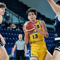 Sebastian Lăpuște, eroul României în victoria cu Serbia din cadrul Campionatului European U16/Foto: fiba.basketball