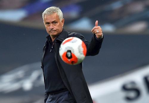 Jose Mourinho și Tottenham vor juca în sezonul viitor în Europa League // FOTO: Guliver/GettyImages