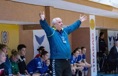 Suspendare drastică pentru Gheorghe Tadici, după derapajul de la meciul HC Zalău - Rapid București! Nu va mai sta pe banca echipei în acest an!