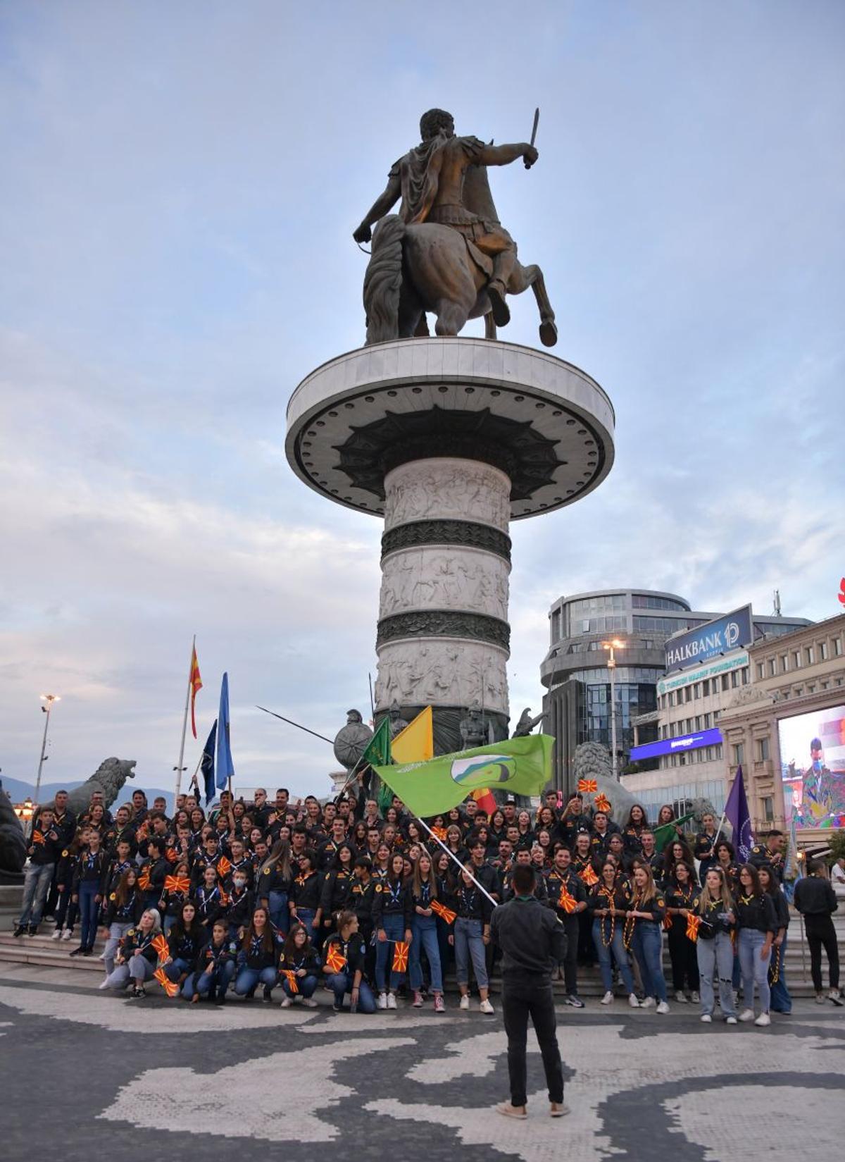 FOTO Le stricăm sărbătoarea? Macedonia de Nord sărbătorește azi Ziua Națională