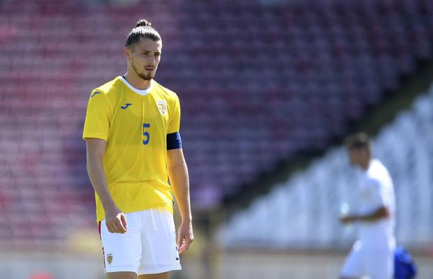 Florin Manea, pus la zid după scandalul provocat la naționala U21: „Îi face un deserviciu lui Drăgușin. Are curaj doar aici, în România!”