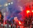 Ultrașii Stelei, la antrenamentul înaintea meciului Dinamo - CSA Steaua