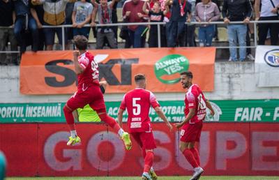 Invitați speciali la derby! Cine va da lovitura de start în Dinamo - CSA Steaua