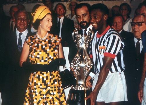 FOTO: Twitter @Pele