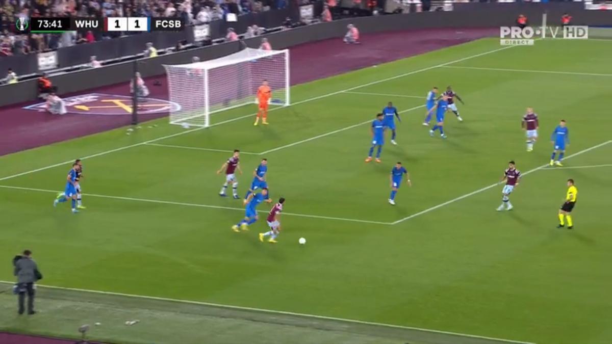 Tavi Popescu a comis-o la 5 minute de la intrarea pe teren! Gafă decisivă în West Ham - FCSB