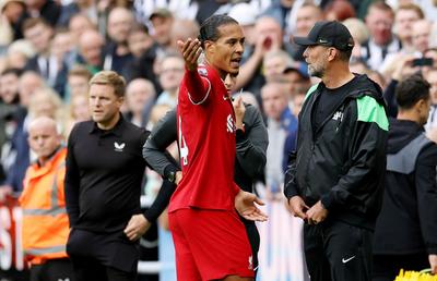 Van Dijk, amendă-record și încă o etapă de suspendare: „Accept! A fost un moment intens”