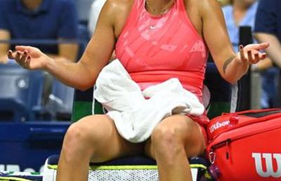 Moment amuzant oferit de Aryna Sabalenka și Novak Djokovic la Australian Open: „Iubitul tău nu va fi prea fericit!”