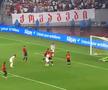 Portarul Spaniei s-a făcut de râs în preliminarii! Gafă de amatori în Georgia