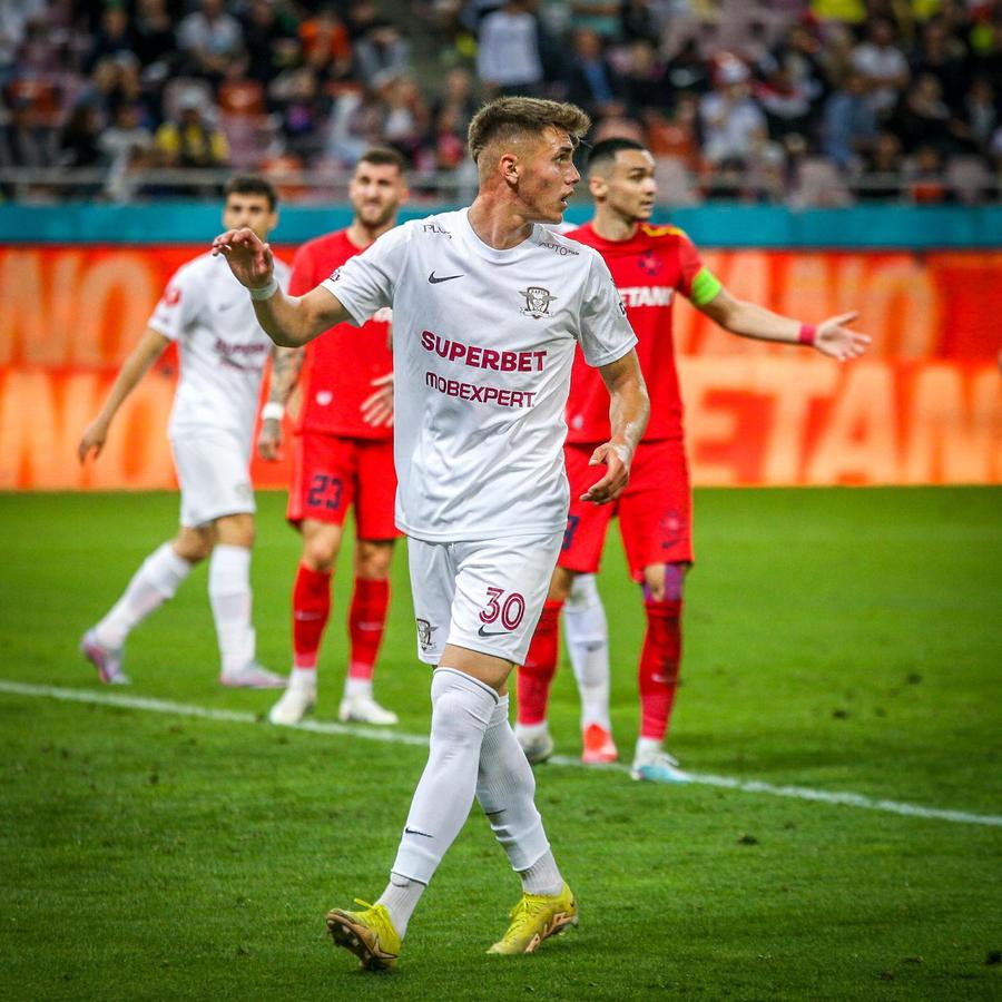 Alexandru Stan Cine e înlocuitorul lui Dugandzic la Rapid » Poveste uluitoare: acum un an juca în Liga 4 și nu făcea antrenamente