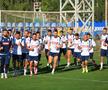 Mircea Lucescu i-a luat tare pe „tricolori” la antrenament: „Hai, prietenii mei, că n-am venit să stăm pe bancă!”