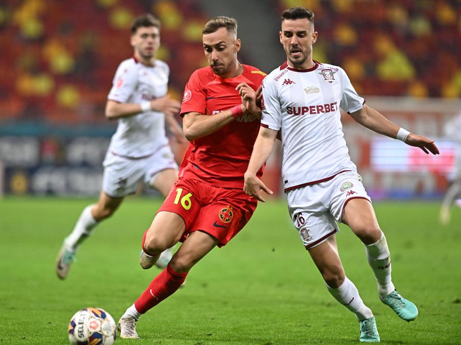 Pleacă de la Rapid, dar rămâne în Superliga » Două echipe se luptă pentru semnătura lui