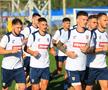 Mircea Lucescu i-a luat tare pe „tricolori” la antrenament: „Hai, prietenii mei, că n-am venit să stăm pe bancă!”