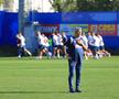 Mircea Lucescu i-a luat tare pe „tricolori” la antrenament: „Hai, prietenii mei, că n-am venit să stăm pe bancă!”