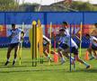 Mircea Lucescu i-a luat tare pe „tricolori” la antrenament: „Hai, prietenii mei, că n-am venit să stăm pe bancă!”