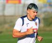 Mircea Lucescu i-a luat tare pe „tricolori” la antrenament: „Hai, prietenii mei, că n-am venit să stăm pe bancă!”