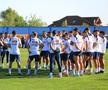 Mircea Lucescu i-a luat tare pe „tricolori” la antrenament: „Hai, prietenii mei, că n-am venit să stăm pe bancă!”