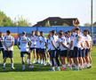 Mircea Lucescu i-a luat tare pe „tricolori” la antrenament: „Hai, prietenii mei, că n-am venit să stăm pe bancă!”