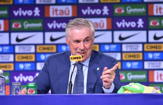 Legenda Braziliei îl pune la zid pe Carlo Ancelotti: „Stă acolo pe bancă și încearcă...”
