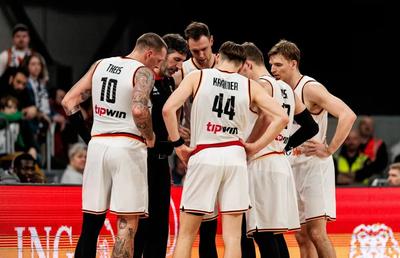 Favorita la câștigarea EuroBasket 2025 a rămas fără antrenor principal » Motivul pentru care acesta nu va mai putea conduce naționala
