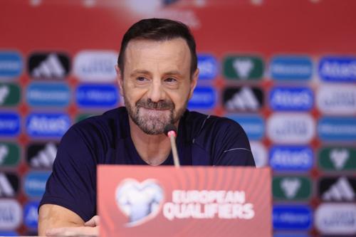 Apostolos Mantzios, selecționerul Ciprului / foto: Cristi Preda (GSP)