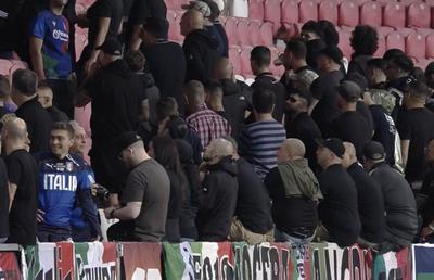 Scandal la Debrecen! Fanii Italiei au boicotat imnul Israelului și au afișat pancarte de protest