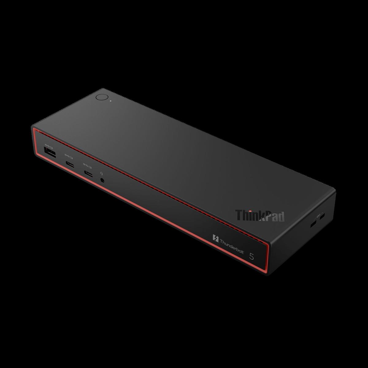 Lenovo lansează în cadrul Innovation World 2025 un portofoliu extins de dispozitive și soluții cu AI pentru segmentul de business