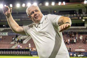 CFR Cluj a luat și un rapidist » Marius Șumudică a primit 10 achiziții în ultima zi de mercato!