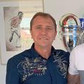 Gică Popescu, alături de managerul Academiei, Paul Răducan / foto: Facebook @ Academia de Fotbal Gică Popescu