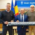Radu Constantea, în dreapta, alături de primarul Boc și antrenorul Bergodi