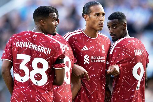 Liverpool a semnat cu un gigant si îşi schimbă tricourile/ Foto: Imago