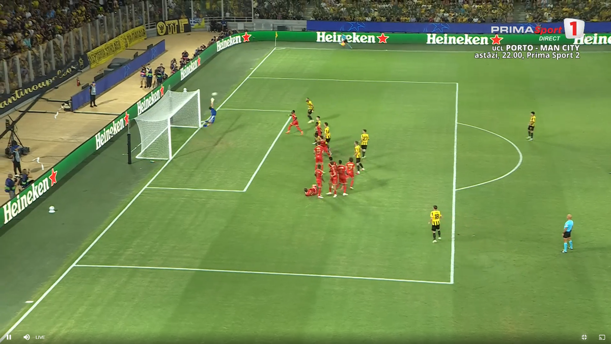 Răzvan Marin are Grecia la picioare! UEFA l-a desemnat MVP la debutul în Liga Campionilor: „A făcut-o precum Julio Cesar”