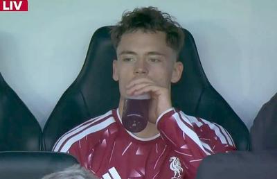„Sucul-minune” a ajuns și în Premier League: de ce a devenit atât de căutată băutura care se găsește și la supermarket