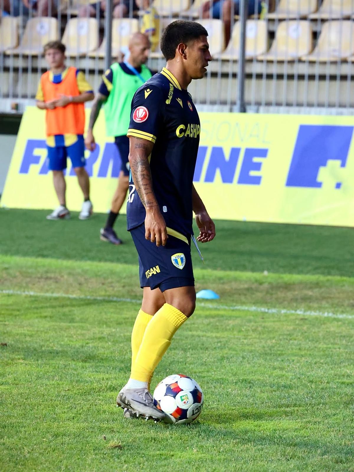 În luna mai, polițiștii i-au ciuruit mașina și era exclus din națională » Acum e liderul revelației din Superliga!
